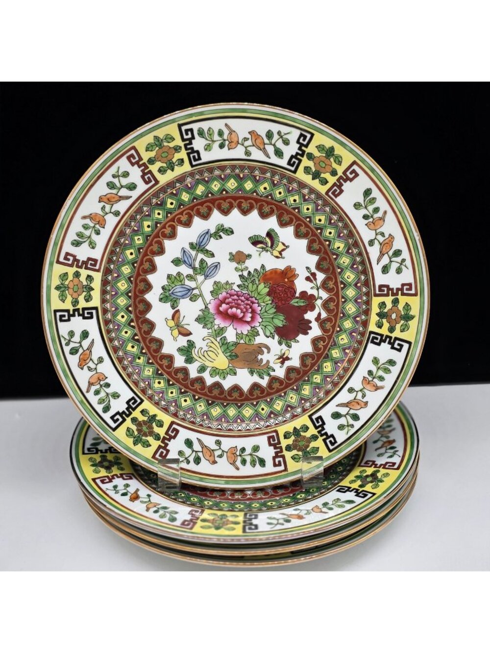 Chinese Porcelain Dinner Plate Floral Butterfly Heart Design Gold Trim 9"
